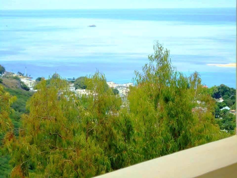 Coralie La Diffe'Rence Guest House Port Mathurin Exterior foto